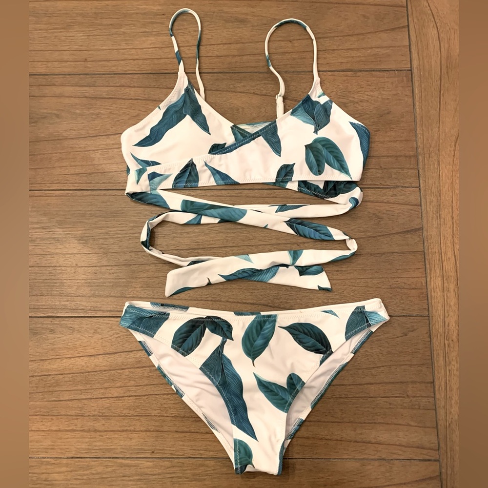 Cupshe Bikini Set